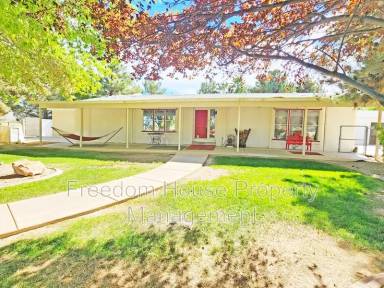 Main picture of 5181 Sean St