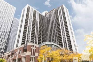 Main picture of 400 E. Randolph Condominium