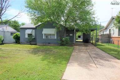 Main picture of 2222 Gilbert Ave