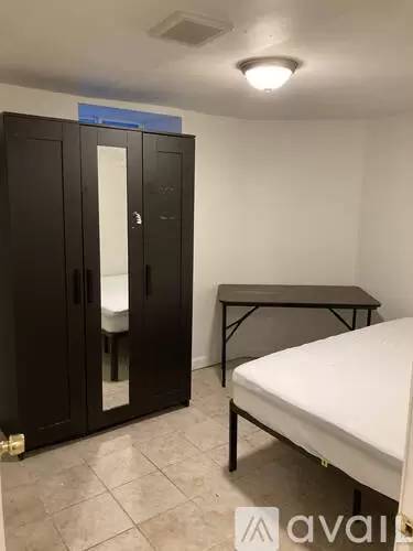 Main picture of 14 Hillside St