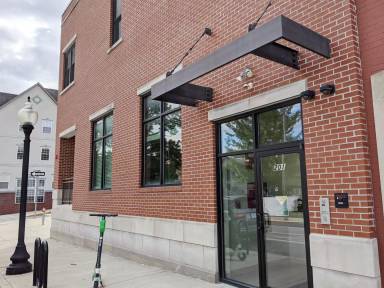 Main picture of 201 N Washington St