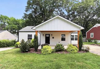 Main picture of 1033 Drummond Ave