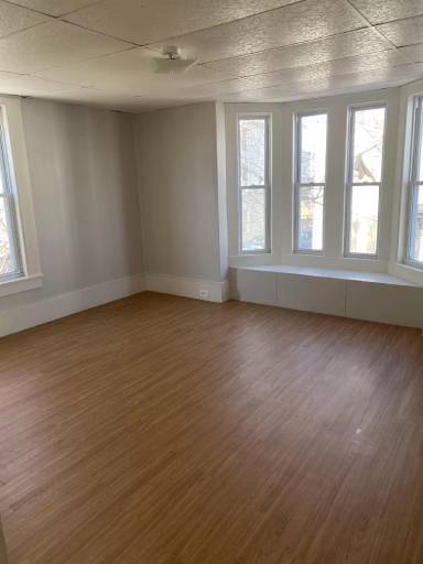 Main picture of 271 Auburn - 271-2