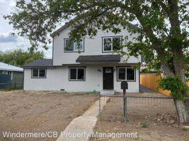 Main picture of 1207 Cottage St SE