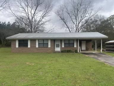 Main picture of 6496 Highway 189 N