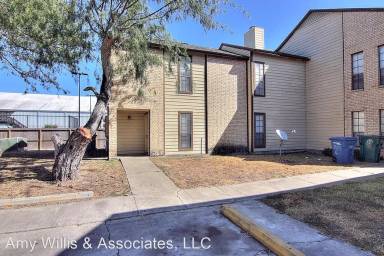 Main picture of 2314 Capitan Dr
