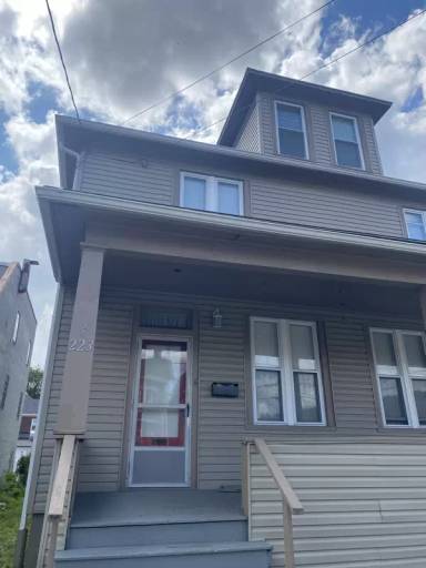 Main picture of 223 Fairfield Ave