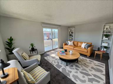 Main picture of 2590 W Robin Rd