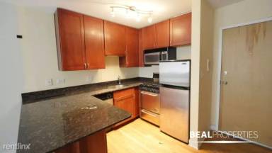 Main picture of 625 W Wrightwood Ave Apartments