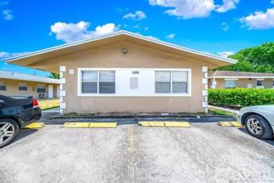 Main picture of 1026 NW 3rd Ave