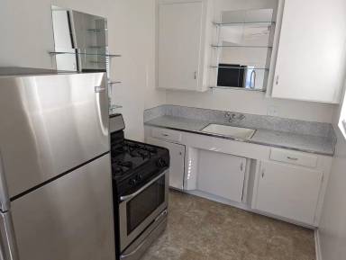 Main picture of 1227 Hornblend St