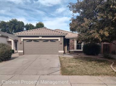 Main picture of 886 E Sherri Dr