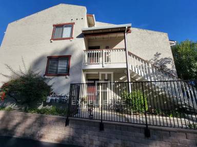 Main picture of 2625 Keystone Ave