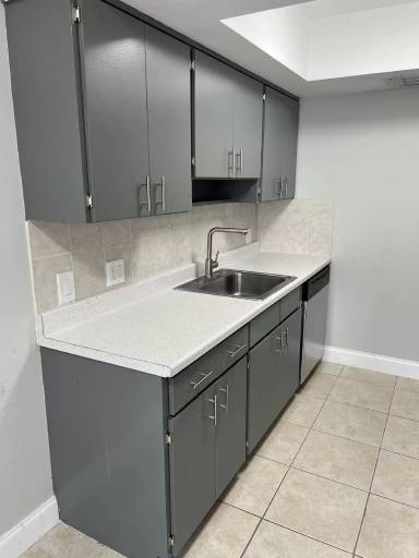 Main picture of 1492 HOLLY HEIGHTS DR - 3