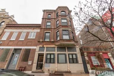 Main picture of 1907 S Racine Ave