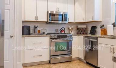 Main picture of 5929 Milne Blvd