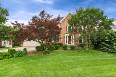 Main picture of 8527 Silverview Dr