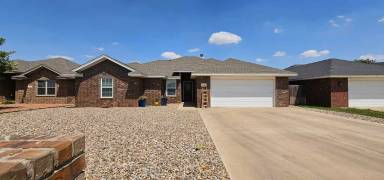 Main picture of 2324 Flagstone Dr