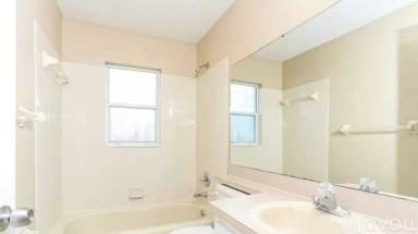 Main picture of 849 Reflections Loop E
