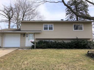 Main picture of 619 Sussex Ln