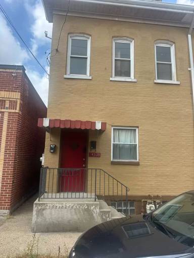 Main picture of 336 Pearl St