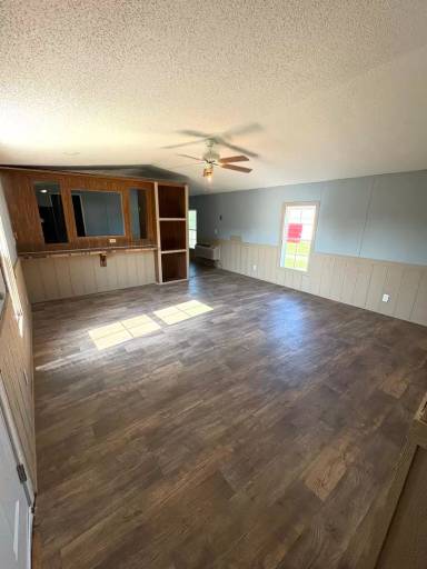 Main picture of 165 Barbara Ln
