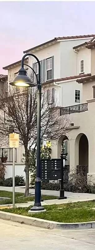 Main picture of 221 Hockney Ave
