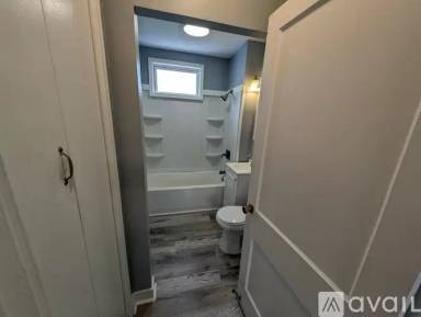 Main picture of 214 Peck Ave