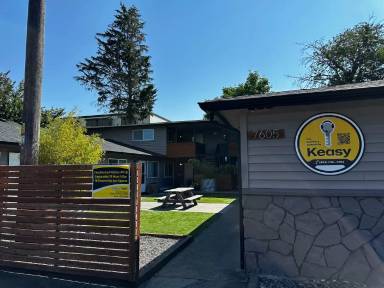 Main picture of 7605 S C St