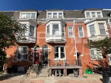 Main picture of 164 S Pine St
