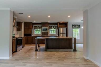 Main picture of 522 Baron Rd