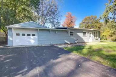 Main picture of 210 Arrowhead Trl