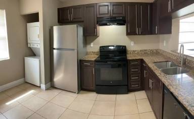 Main picture of 4170 NW 114th Ave