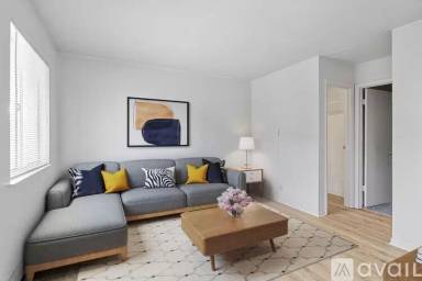 Main picture of 1204 W Bethel Ave