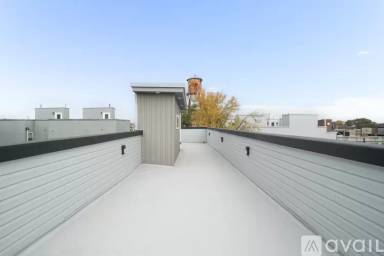 Main picture of 2609 W Jefferson St