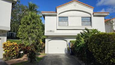 Main picture of 3510 Magellan Cir