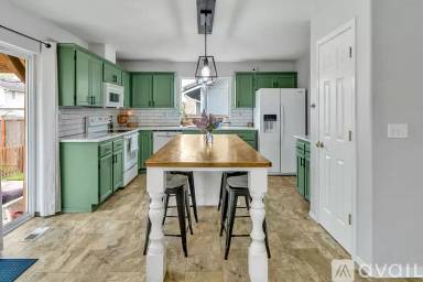 Main picture of 17904 68th Ave E