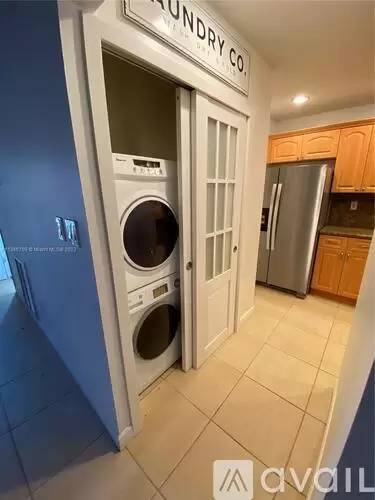 Main picture of 6934 SW 114th Pl