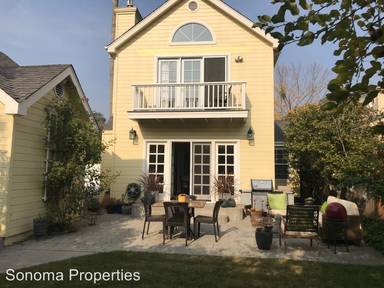 Main picture of 131 France St