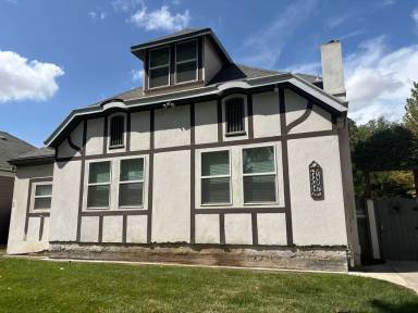 Main picture of 139-57 N College Ave