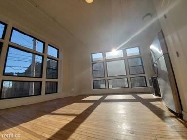 Main picture of The Lofts At Washington Park