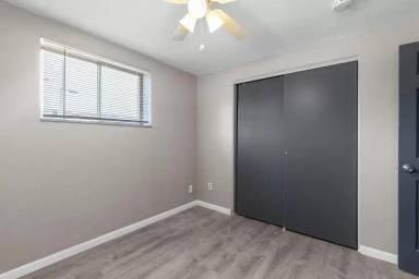 Main picture of 479 S Holmes Ave