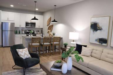 Main picture of 1000 Sullivans Way