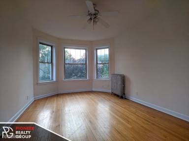 Main picture of 2453 N Spaulding Ave