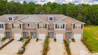 Main picture of 6783 Spaniel Dr