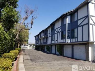 Main picture of 3028 W Cheryllyn Ln