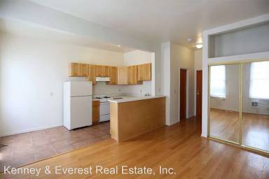 Main picture of 685 McAllister St