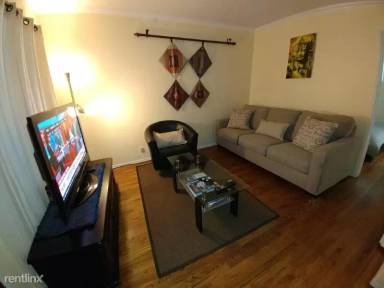 Main picture of 3625 State St