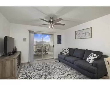 Main picture of 38 Lantern Bay Rd
