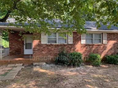 Main picture of 291 Dogwood Club Rd